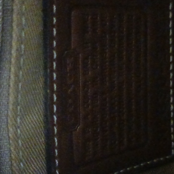 Coach purse - Picture 2 of 3